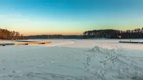 Zachód słońca nad jeziorem Nidzki, Pod Dębem, styczeń 2026 r. - zdjęcie 41