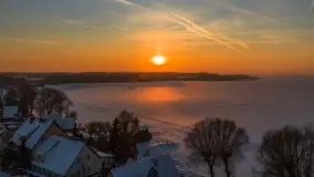 Zachód słońca nad jeziorem Śniardwy z drona, styczeń 2026 r. - zdjęcie 19