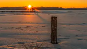 Zachód słońca nad jeziorem Bełdany, luty 2026 r. - zdjęcie 21
