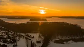 Zachód słońca nad jeziorem Kisajno z drona, Pierkunowo, luty 2026 r. - zdjęcie 40
