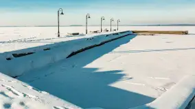 Marina Śniardwy i największe polskie jezioro w zimowej scenerii, styczeń 2026 r. - zdjęcie 19