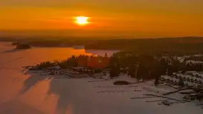 Zachód słońca nad jeziorem Ryńskim z drona, luty 2026 r. - zdjęcie 7