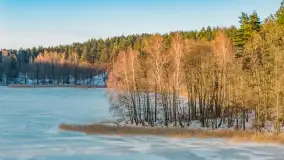 Zimowy wieczór nad jeziorem Tyrkło z drona, luty 2026 r. - zdjęcie 8