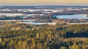 Zimowy wieczór nad jeziorem Tyrkło z drona, luty 2026 r. - zdjęcie 26