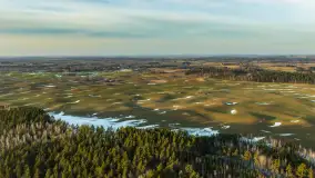 Przedwiośnie z drona nad jeziorem Ublik Mały, marzec 2026 r. - zdjęcie 11