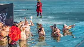 Fotorelacja z VI Zlotu Morsów w Mikołajkach - zdjęcie 36