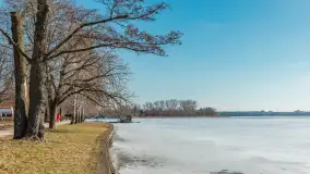 Przedwiośnie w Ełku, spacer w okolicach ulicy Zamkowej - zdjęcie 21