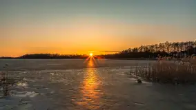 Zachód słońca nad jeziorem Stręgiel, marzec 2026 r. - zdjęcie 23