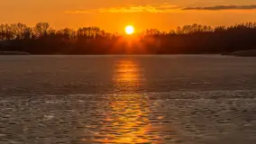 Zachód słońca nad jeziorem Stręgiel, marzec 2026 r. - zdjęcie 17