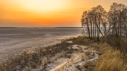 Niegocin, Bystry i Giżycko po zachodzie słońca, marzec 2026 r.