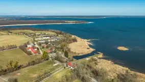 Port i wieś Popielno na wiosennych kadrach z drona, kwiecień 2026 r. - zdjęcie 10