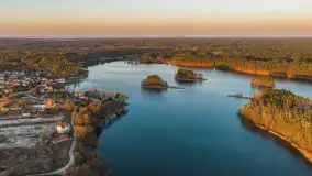 Zachód słońca nad jeziorem Nidzkie, Ruciane-Nida i Pod Dębem, kwiecień 2026 r. - zdjęcie 2