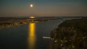 Końcówka dnia w Mikołajkach z drona, kwiecień 2026 r. - zdjęcie 41