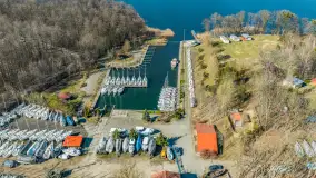 Port Łabędzi Ostrów i Sailor z wiosennego lotu ptaka, kwiecień 2026 r. - zdjęcie 18