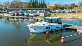 Port PTTK Wilkasy i pierwsze jachty na wodzie, kwiecień 2026 r. - zdjęcie 4