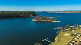 Jeszcze raz okolice Wierzby na wiosennych ujęciach z drona - zdjęcie 6