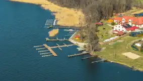 Jeszcze raz okolice Wierzby na wiosennych ujęciach z drona - zdjęcie 4