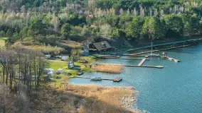 Przystań Mazury w Krzyżach nad jeziorem Nidzkim, kwiecień 2026 r. - zdjęcie 23