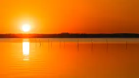 Zachód słońca nad jeziorem Dargin, kwiecień 2026 r. - zdjęcie 16