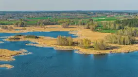 Wiosna nad jeziorem Guber z lotu ptaka, kwiecień 2026 r. - zdjęcie 2