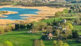 Wiosna nad jeziorem Guber z lotu ptaka, kwiecień 2026 r. - zdjęcie 9