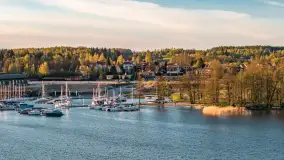 Przystań Nautica i kwietniowy zachód słońca z drona - zdjęcie 20