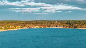 Przystań Nautica i kwietniowy zachód słońca z drona - zdjęcie 12