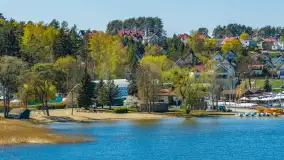 Porty w Wilkasach nad jeziorem Niegocin z drona, maj 2026 r. - zdjęcie 21