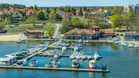 Porty w Wilkasach nad jeziorem Niegocin z drona, maj 2026 r. - zdjęcie 18