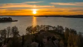 Wiosenny zachód słońca nad jeziorem Święcajty w Ogonkach - zdjęcie 25