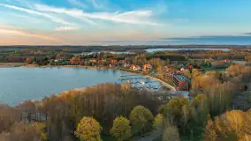 Wiosenny zachód słońca nad jeziorem Święcajty w Ogonkach - zdjęcie 8