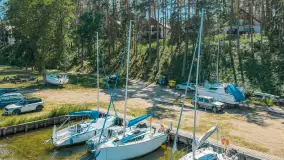 Resort Niegocin, port partnerski Mazury24 w sezonie 2026 z lotu ptaka - zdjęcie 5