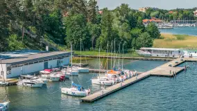 Resort Niegocin, port partnerski Mazury24 w sezonie 2026 z lotu ptaka - zdjęcie 34