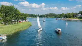 Zatoka Tracz, jezioro Kisajno i port Stranda, lipiec 2026 r. - zdjęcie 2