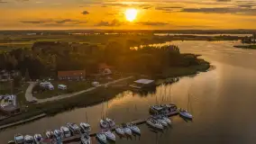 Zachód słońca nad jeziorem Górkło, Marina Górkło, lipiec 2026 r. - zdjęcie 8