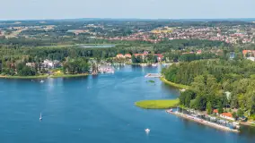 Jezioro Kisajno, jedno z najpiękniejszych mazurskich jezior z lotu ptaka - zdjęcie 22
