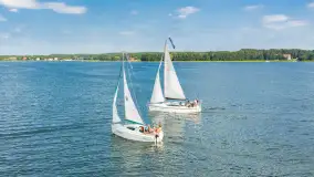 Dzień ze szkołą żeglarstwa Busola, przystań Nautica i jezioro Święcajty - zdjęcie 15