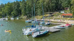 Port Wodnik nad jeziorem Nidzkim z lotu ptaka, sierpień 2026 r. - zdjęcie 8