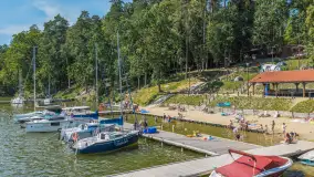 Port Wodnik nad jeziorem Nidzkim z lotu ptaka, sierpień 2026 r. - zdjęcie 46