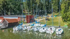 Port Wodnik nad jeziorem Nidzkim z lotu ptaka, sierpień 2026 r. - zdjęcie 12