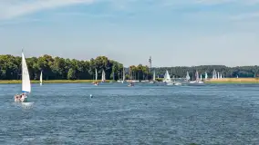 Sierpniowy ruch na jeziorach Mikołajskie i Śniardwy - zdjęcie 46