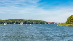 Sierpniowy ruch na jeziorach Mikołajskie i Śniardwy - zdjęcie 48