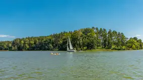 Port i ośrodek Wodnik nad jeziorem Nidzkim, sierpień 2026 r. - zdjęcie 12