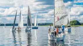 Regaty Mamry Challenge 2026 na zdjęciach z drona, wrzesień 2026 r. - zdjęcie 77