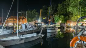 Nocna wersja portu Pod Dębem, wrzesień 2026 r. - zdjęcie 2
