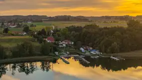 Jesienne kolory zachodzącego słońca nad jeziorem Wojnowo, październik 2026 r. - zdjęcie 18