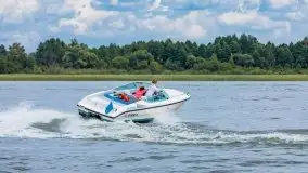 Rejsy luksusowymi jachtami motorowymi - zdjęcie 9