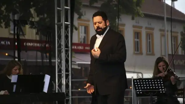 Zdjęcia: "Canzoni Italiane" na placu w Mikołajkach - zdjęcie 6