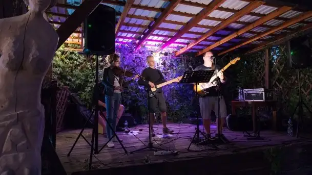 Zdjęcia: Kwartet Kuby Kokochy na scenie pod chmurką - zdjęcie 10