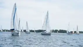 Zdjęcia: Popłynęli na cześć Wolnych Polskich Żeglarzy - zdjęcie 43